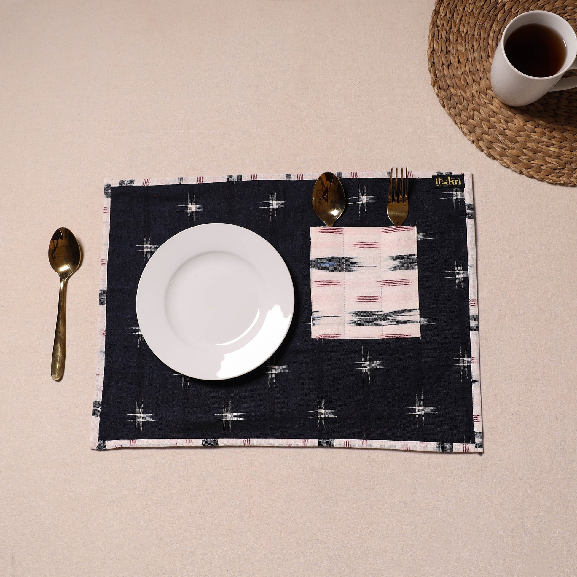 Black - Ikat Cotton Table Mat With Pocket 09