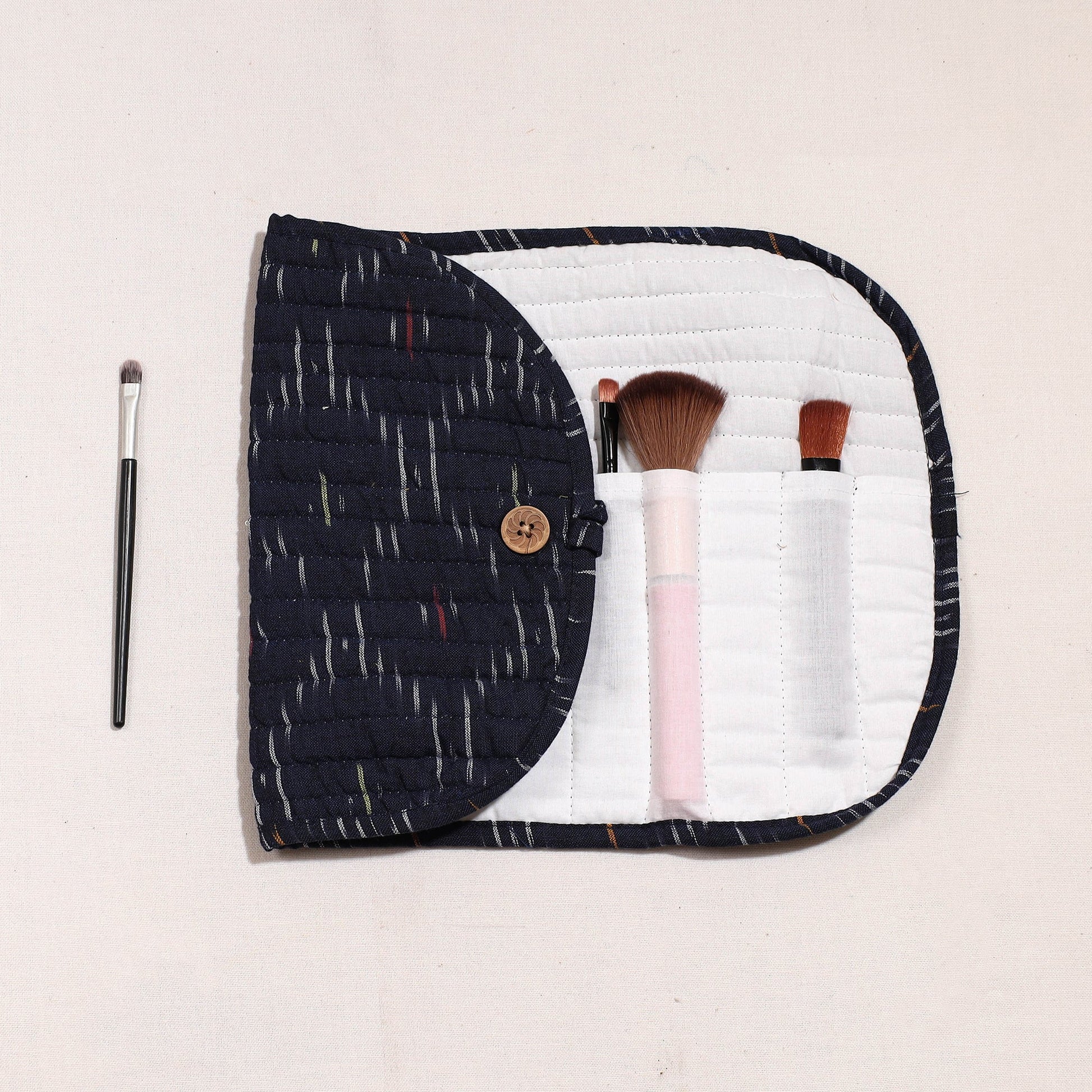 Black - Ikat Fabric Multipurpose Segmented Make-up Brush Wrap Pouch/Case