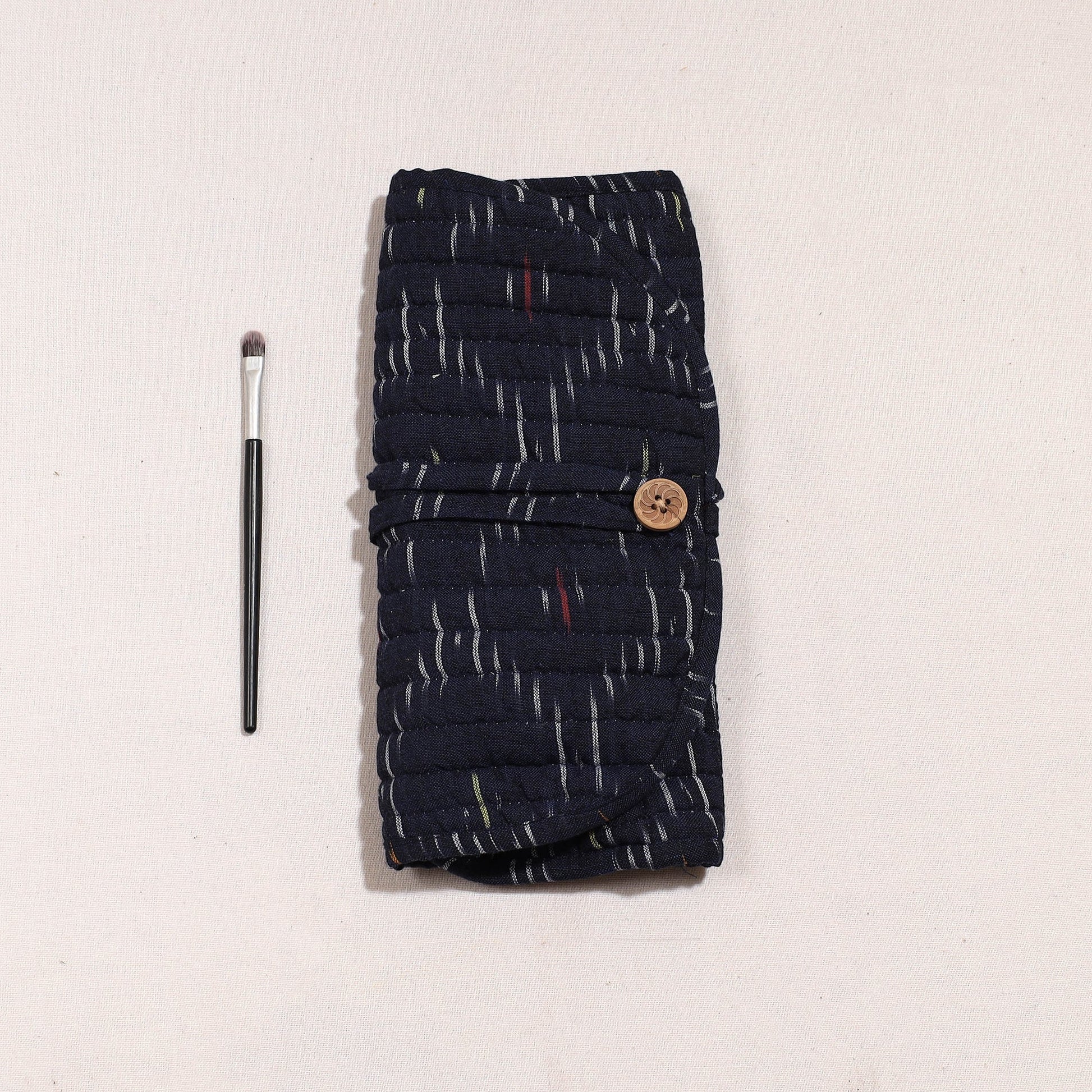 Black - Ikat Fabric Multipurpose Segmented Make-up Brush Wrap Pouch/Case