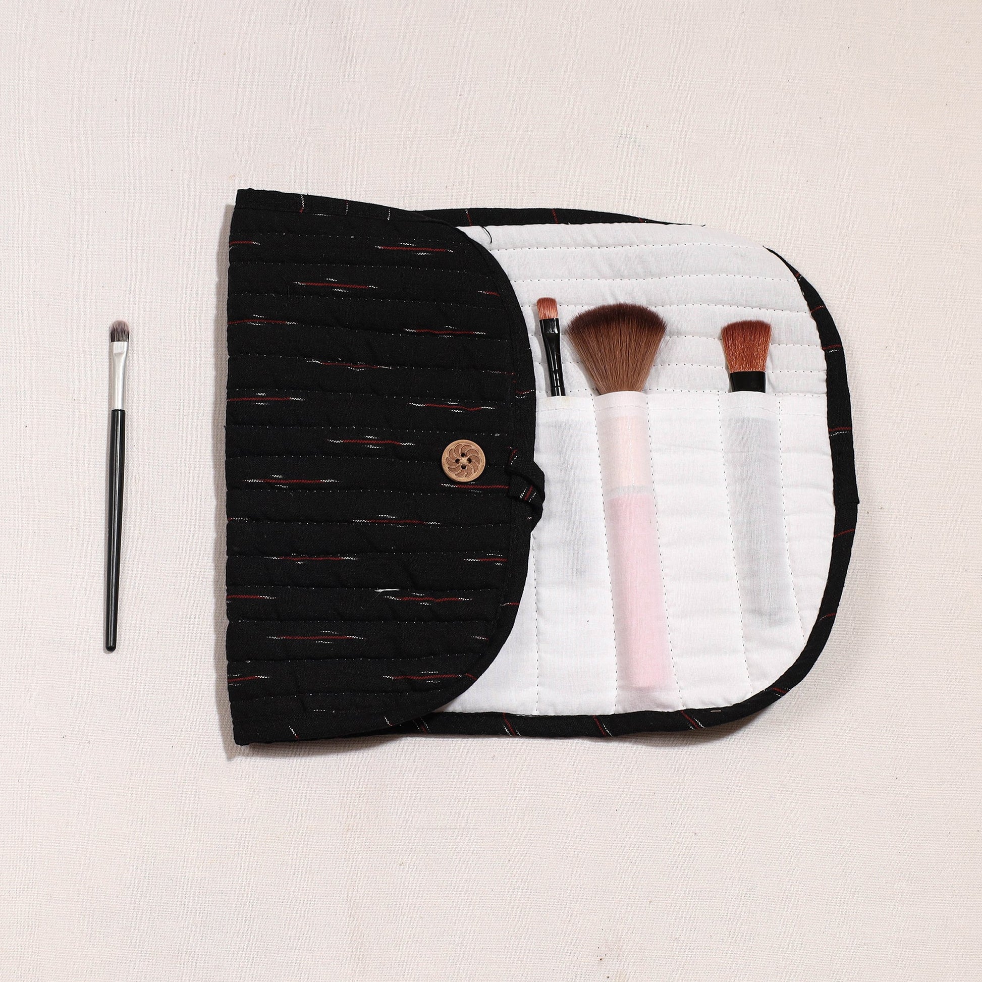 Black - Ikat Fabric Multipurpose Segmented Make-up Brush Wrap Pouch/Case