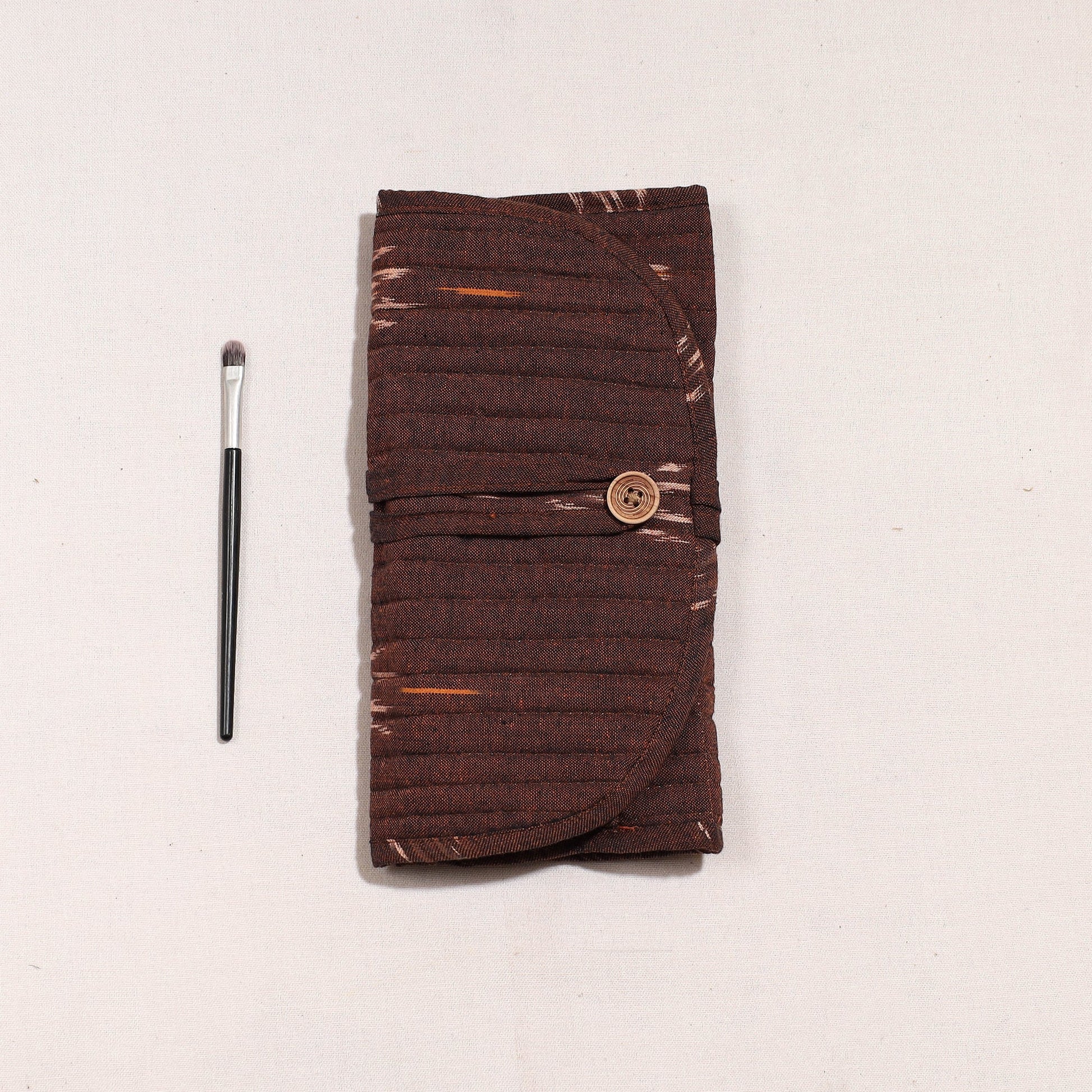 Brown - Ikat Fabric Multipurpose Segmented Make-up Brush Wrap Pouch/Case