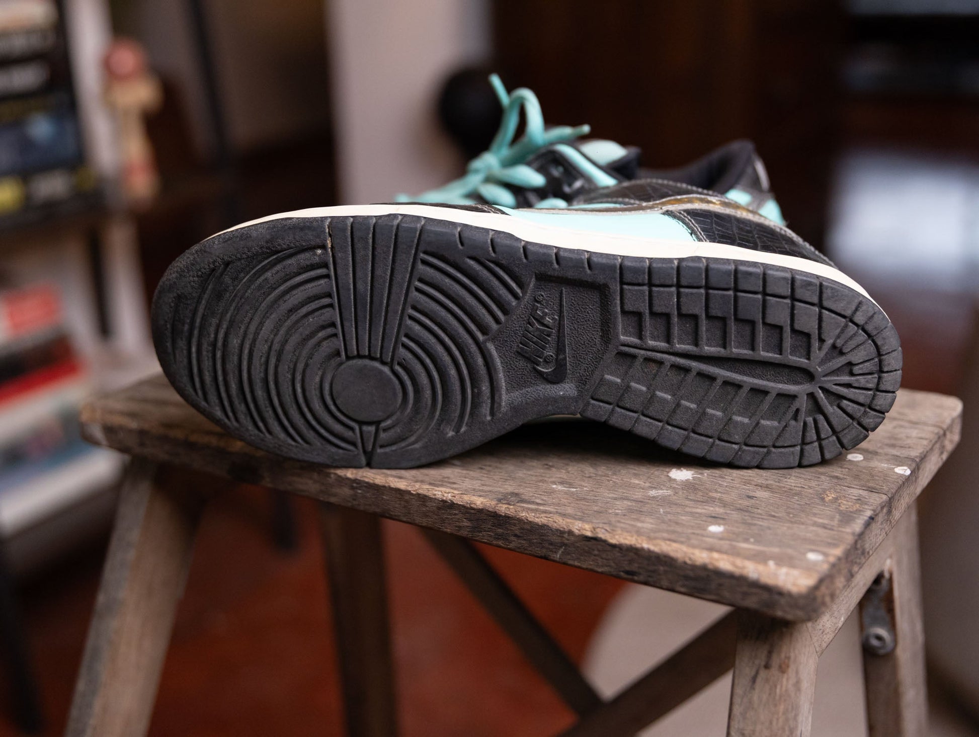 Nike SB Dunk Low Diamond Supply Co.