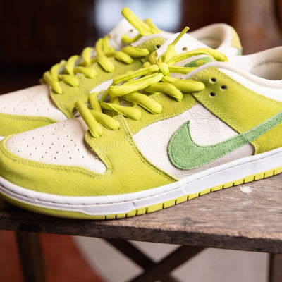 Nike SB Dunk Low Green Apple