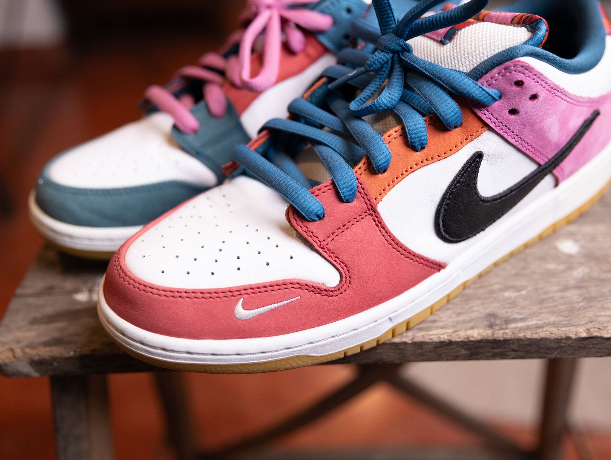 Nike SB Dunk Low Pro QS Parra (Friends & Family) 2021