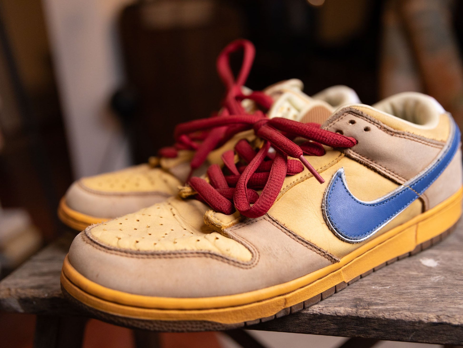 Nike SB Dunk Low Newcastle Brown Ale
