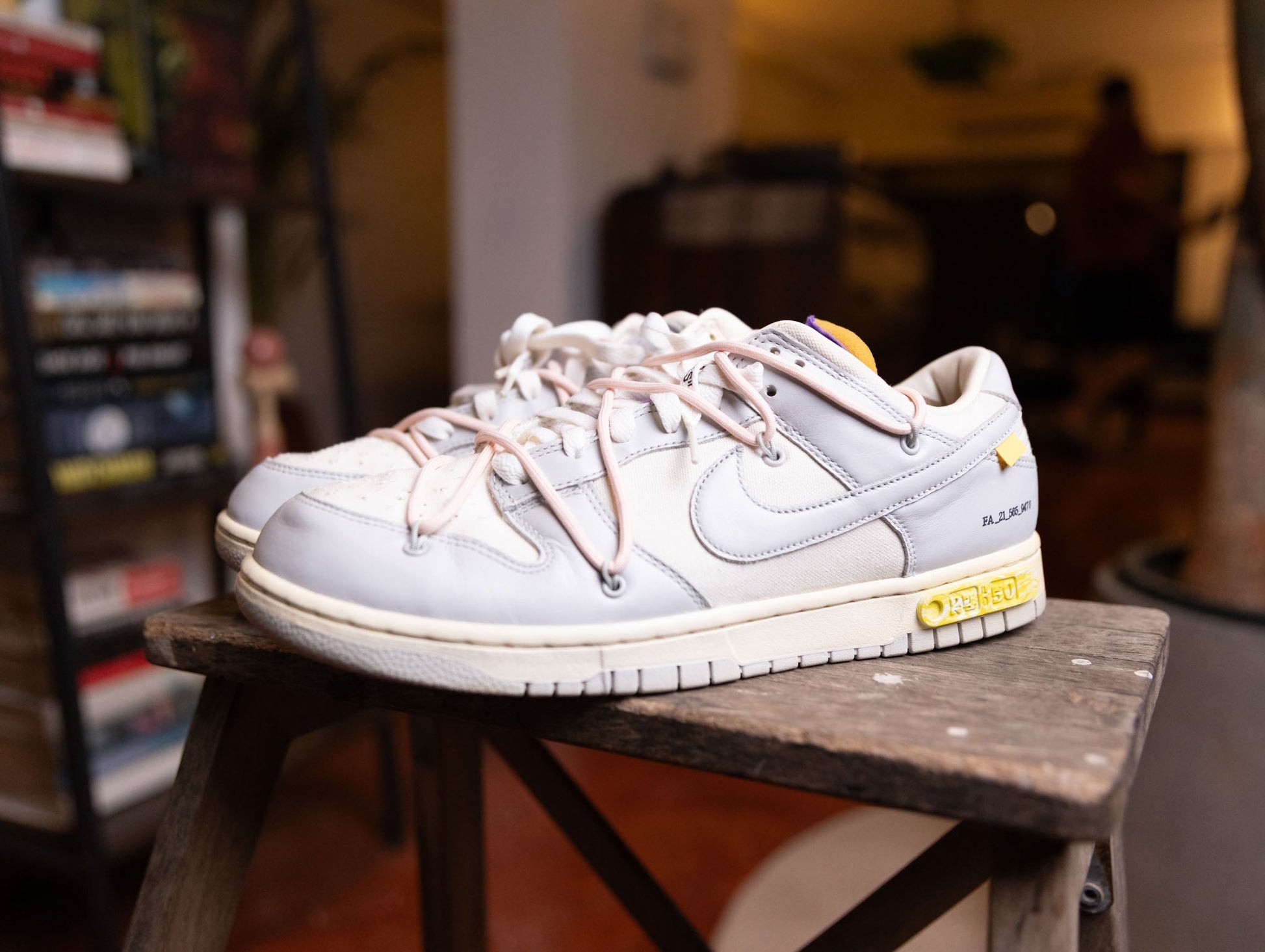 Nike Dunk Low Off-White Lot 24 of 50