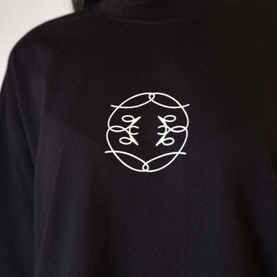 MONOGRAM IN BLACK