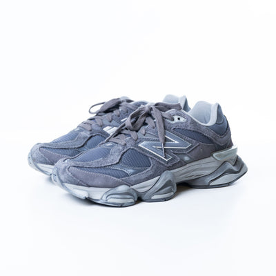 New Balance 9060 Magnet