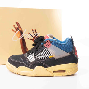 Off-Noir Union La Jordan 4