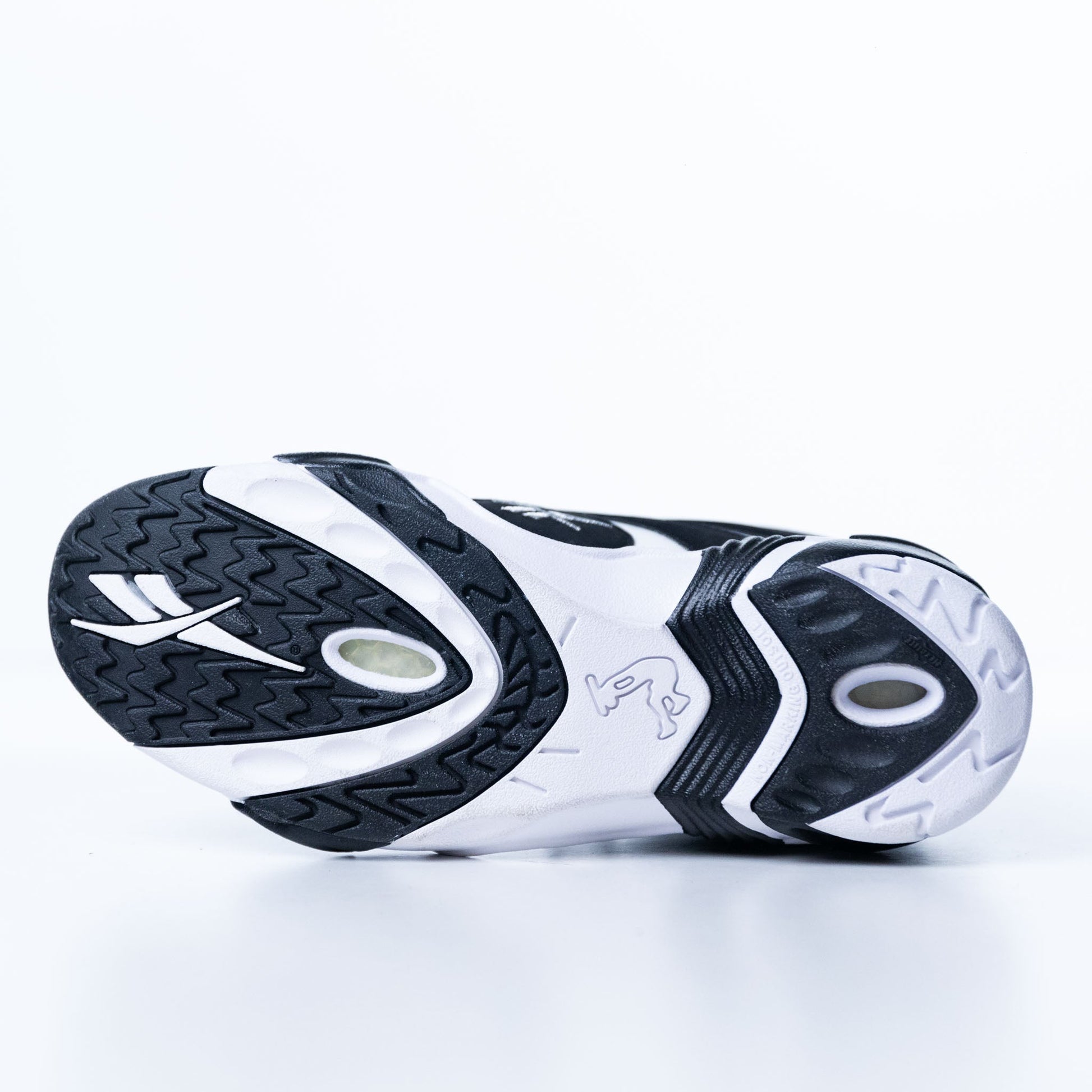 Reebok Shaqnosis Retro Washed Black