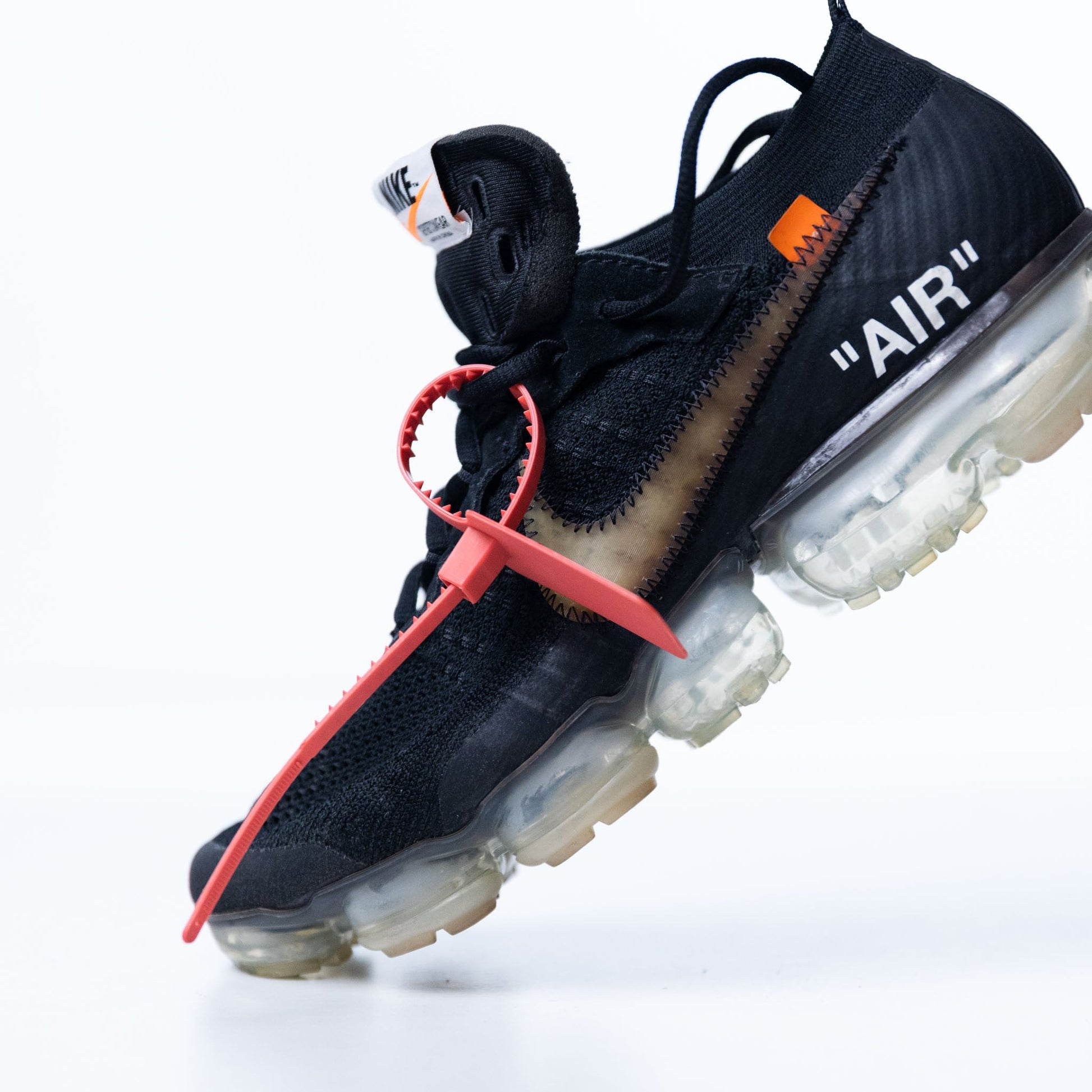 Nike Air VaporMax Off White Black