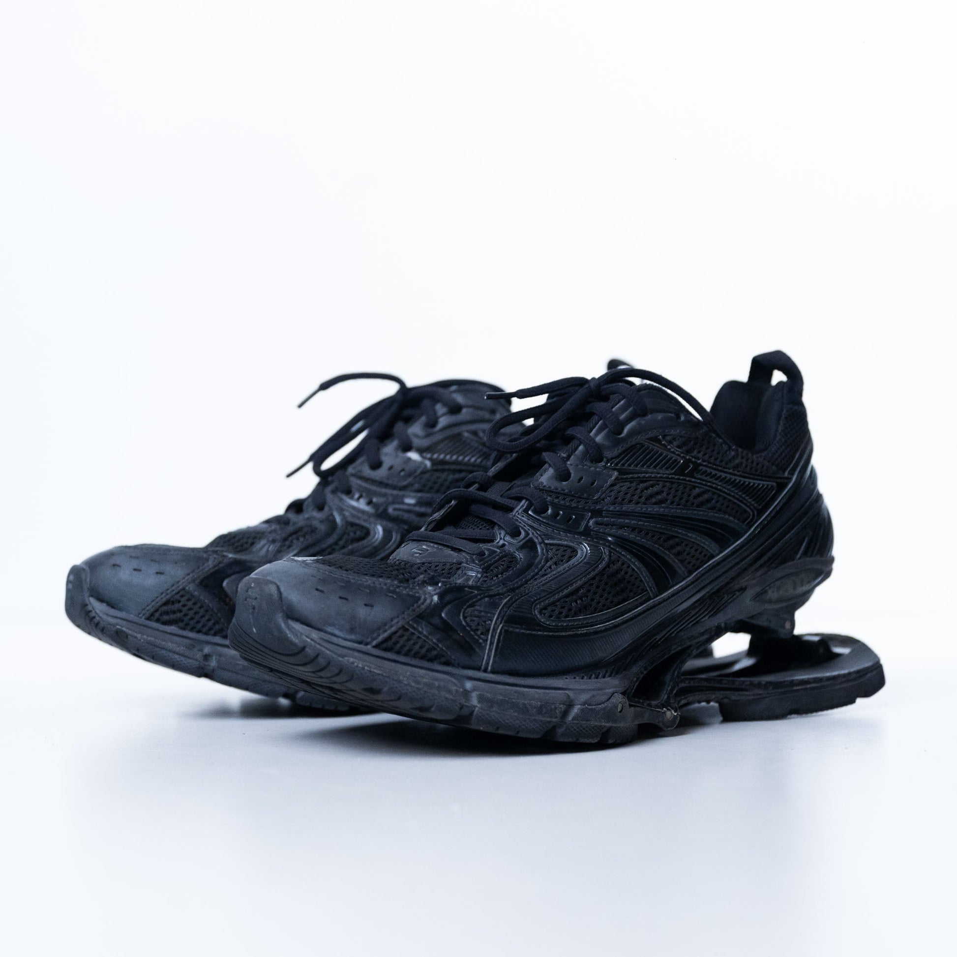 Balenciaga Xpander