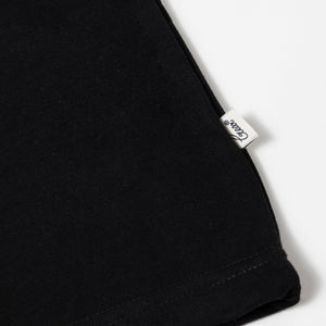 BLACK SIGNATURE TEE