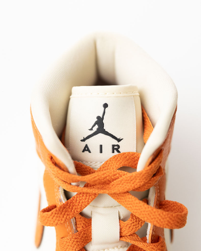 Nike Air Jordan 1 Mid SE Sport Spice