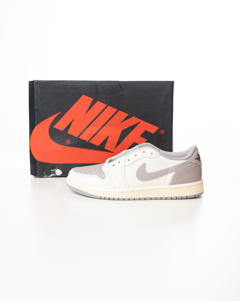 Nike Air Jordan 1 Retro Low OG 'Atmosphere Grey'