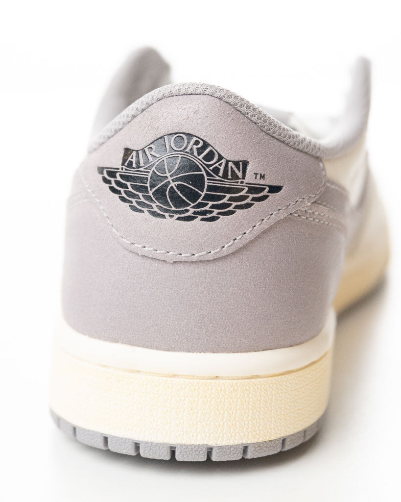 Nike Air Jordan 1 Retro Low OG 'Atmosphere Grey'