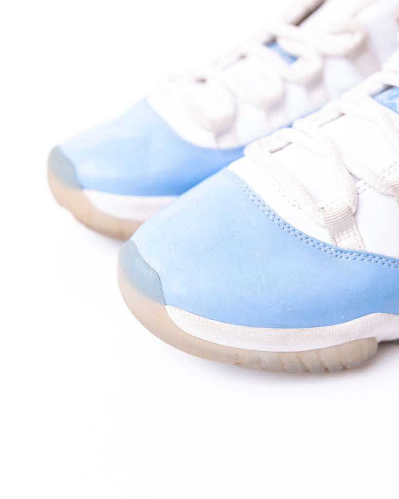 Nike Air Jordan 11 Retro Low University Blue