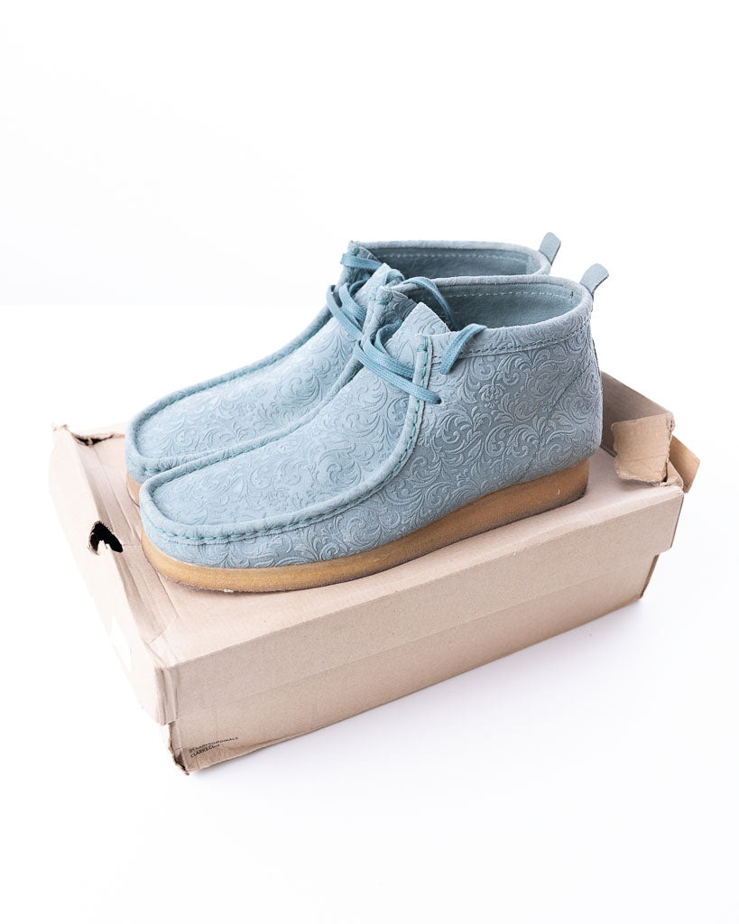 End X Clarks Originals Oxford Flowers Wallabee Boot