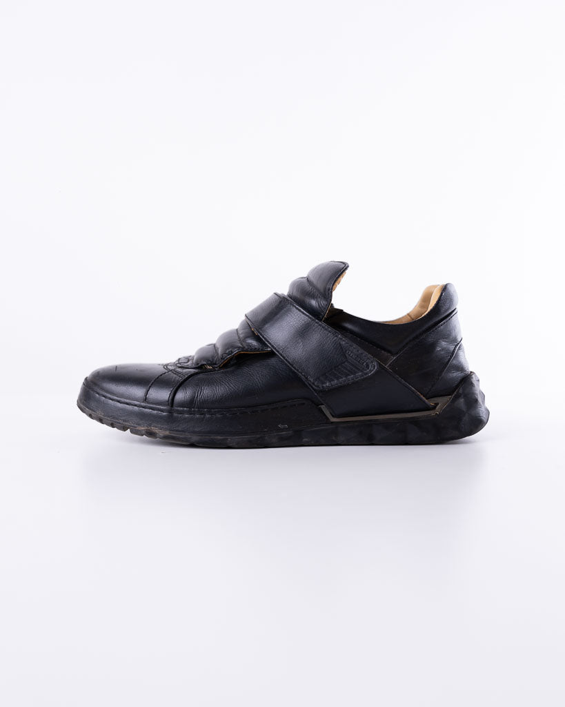 Diesel Men's Solid Leather Regular Sneakers