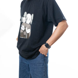 Kaws x Uniqlo UT Graphic T-Shirt - Black