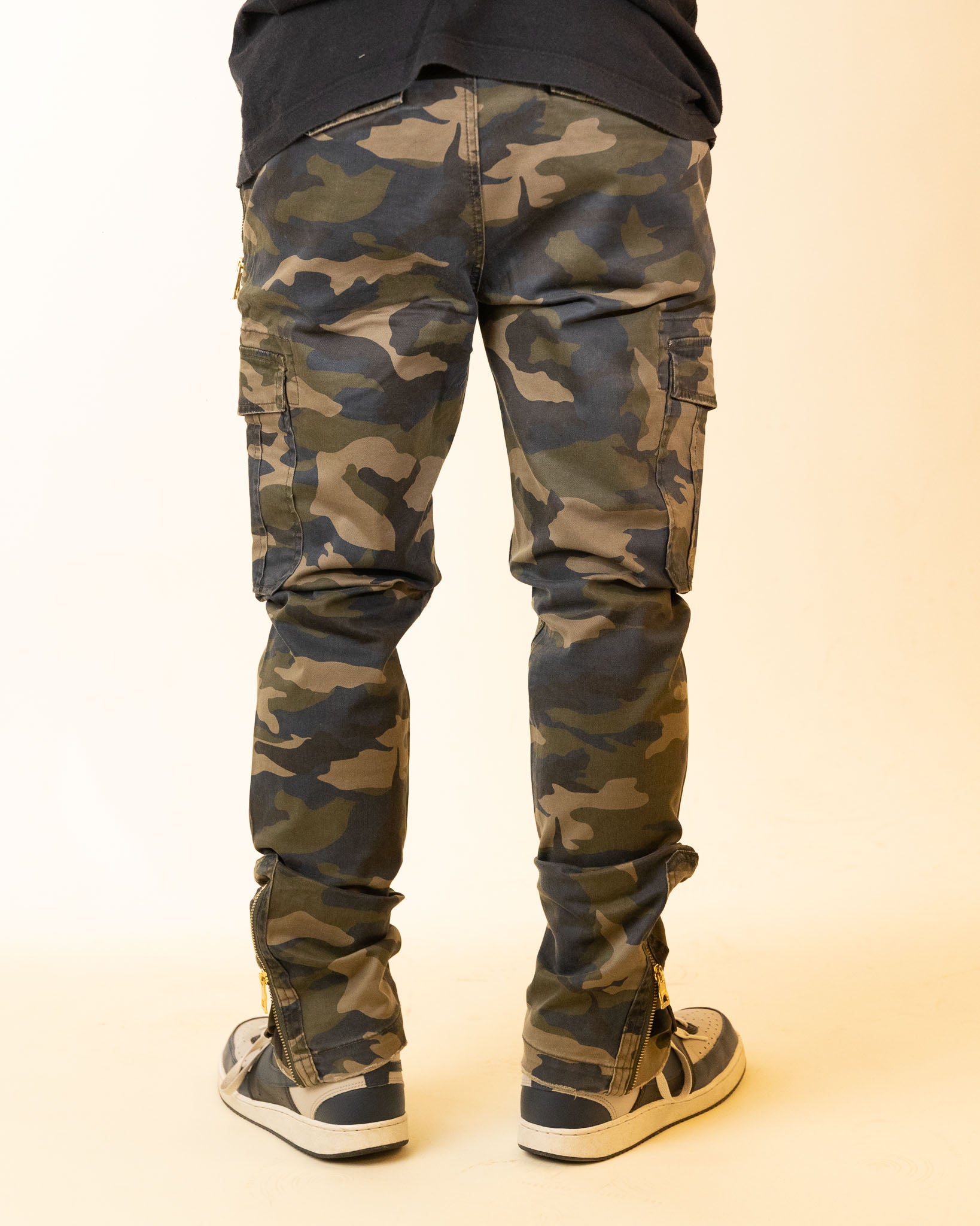 Guess Los Angeles Utility Fit Military Cargo Pant