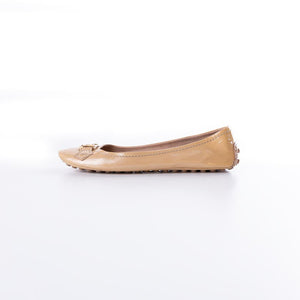 Louis Vuitton Beige Patent Leather Oxford Ballet Flats