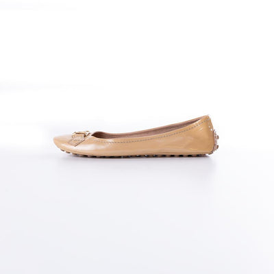 Louis Vuitton Beige Patent Leather Oxford Ballet Flats