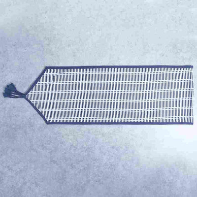 Como Table runner - Blue