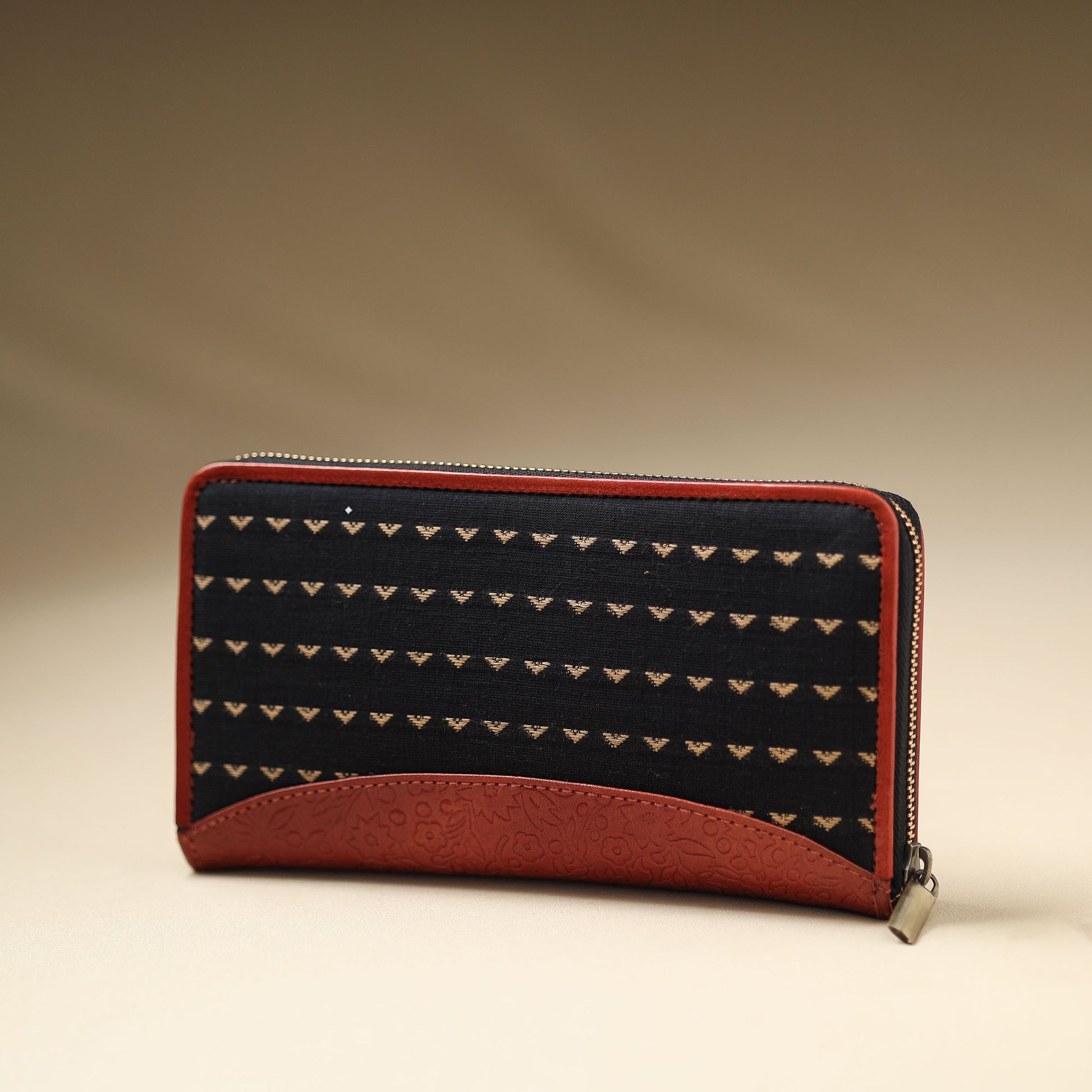 Black - Handcrafted Jacquard Weave Leather Wallet