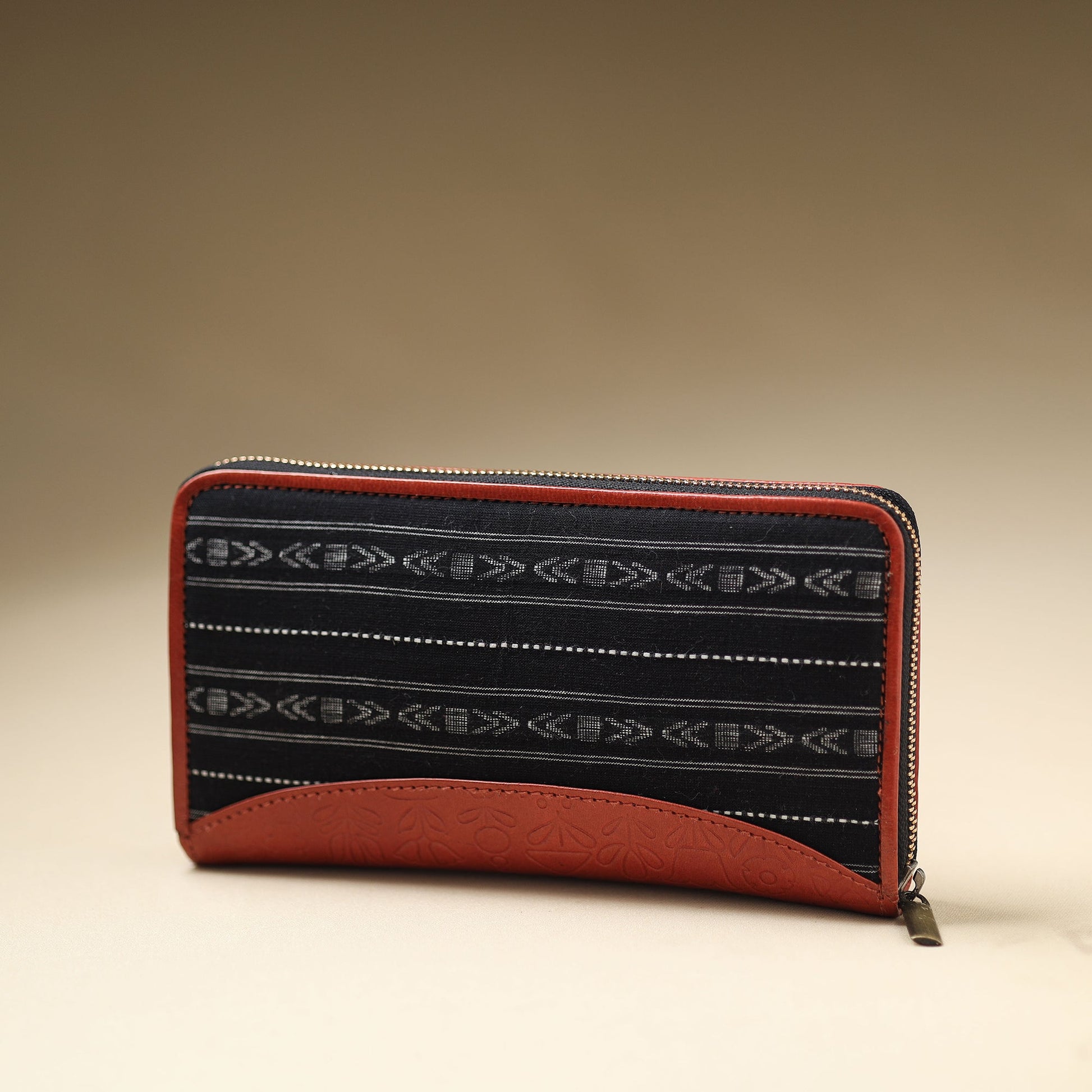 Black - Handcrafted Jacquard Weave Leather Wallet