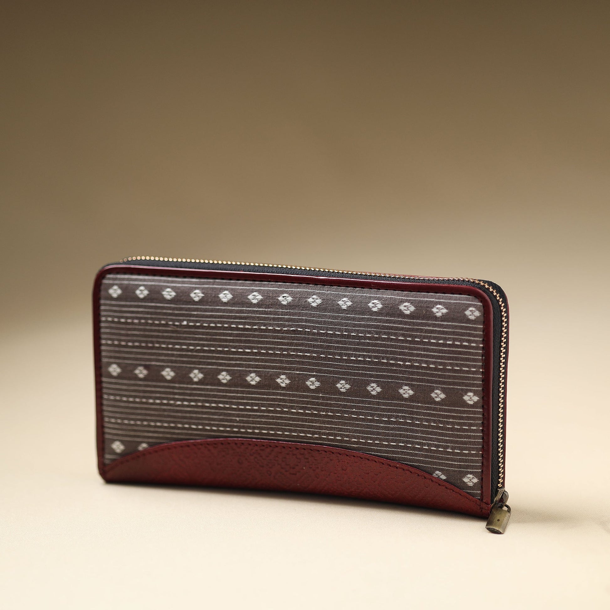 Brown - Handcrafted Jacquard Weave Leather Wallet