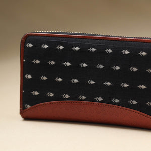 Black - Handcrafted Jacquard Weave Leather Wallet