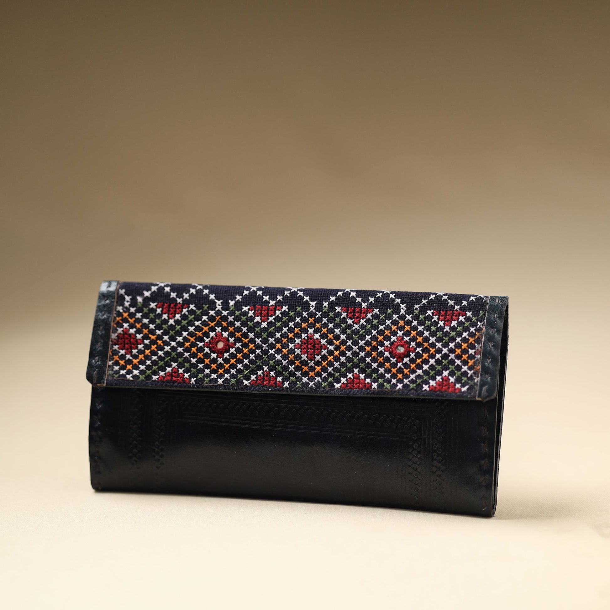Black - Handcrafted Kutch Jat Embroidery Leather Wallet
