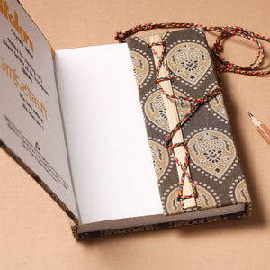 Brown - Bagru Fabric Cover Handmade Paper Notebook with Thread Lock