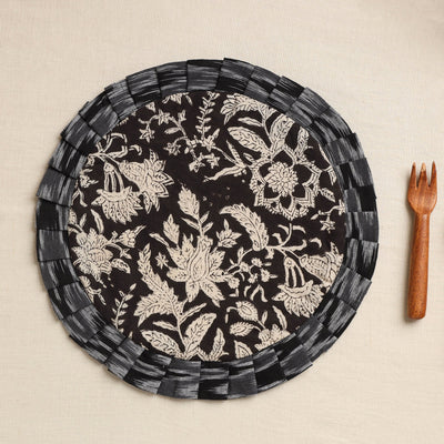 Black - Handcrafted Cotton Round Pot Holder 03