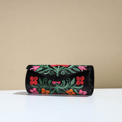 Black - Kashmiri Crewel Hand Embroidery Velvet Clutch 37