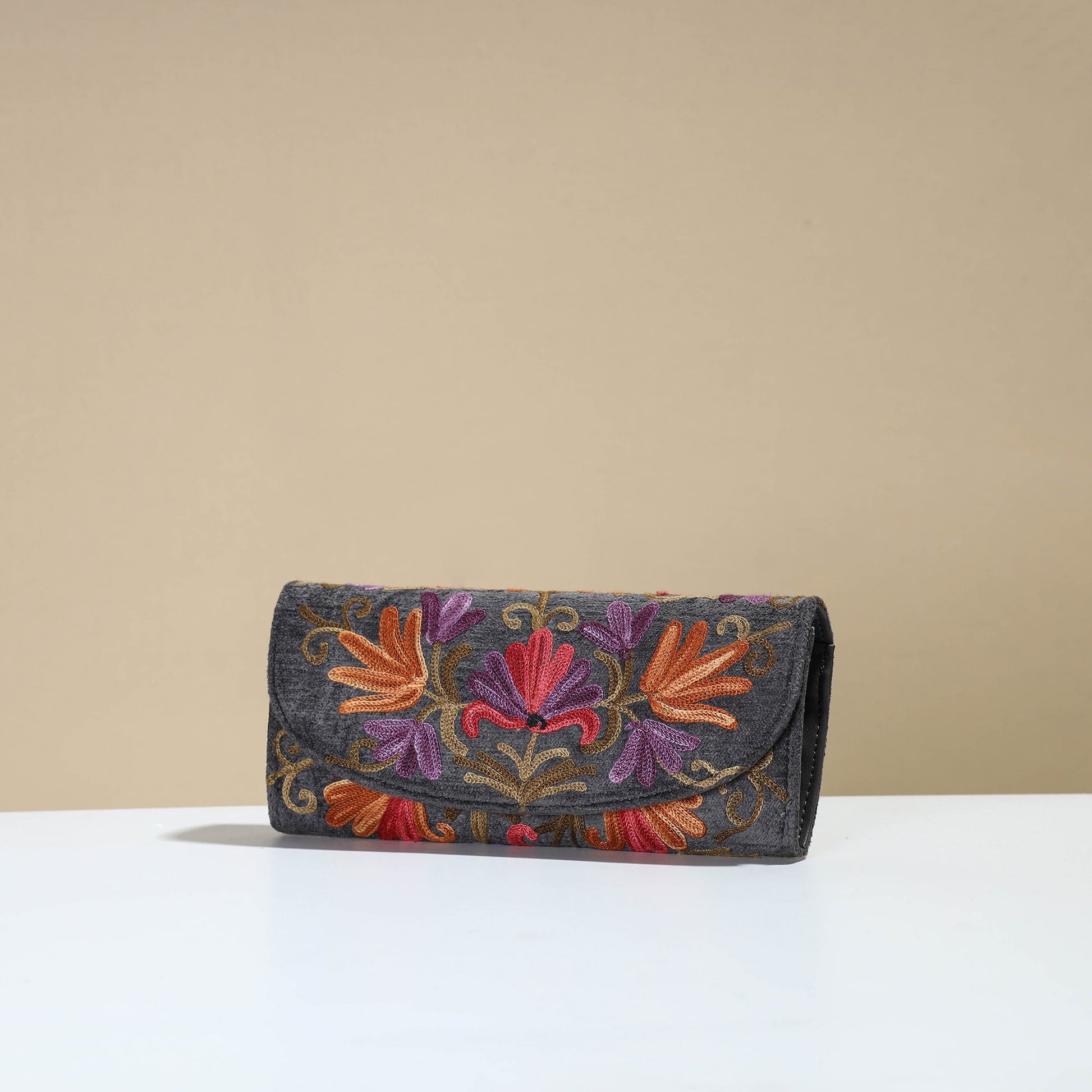 Black - Kashmiri Crewel Hand Embroidery Velvet Travel Wallet 65