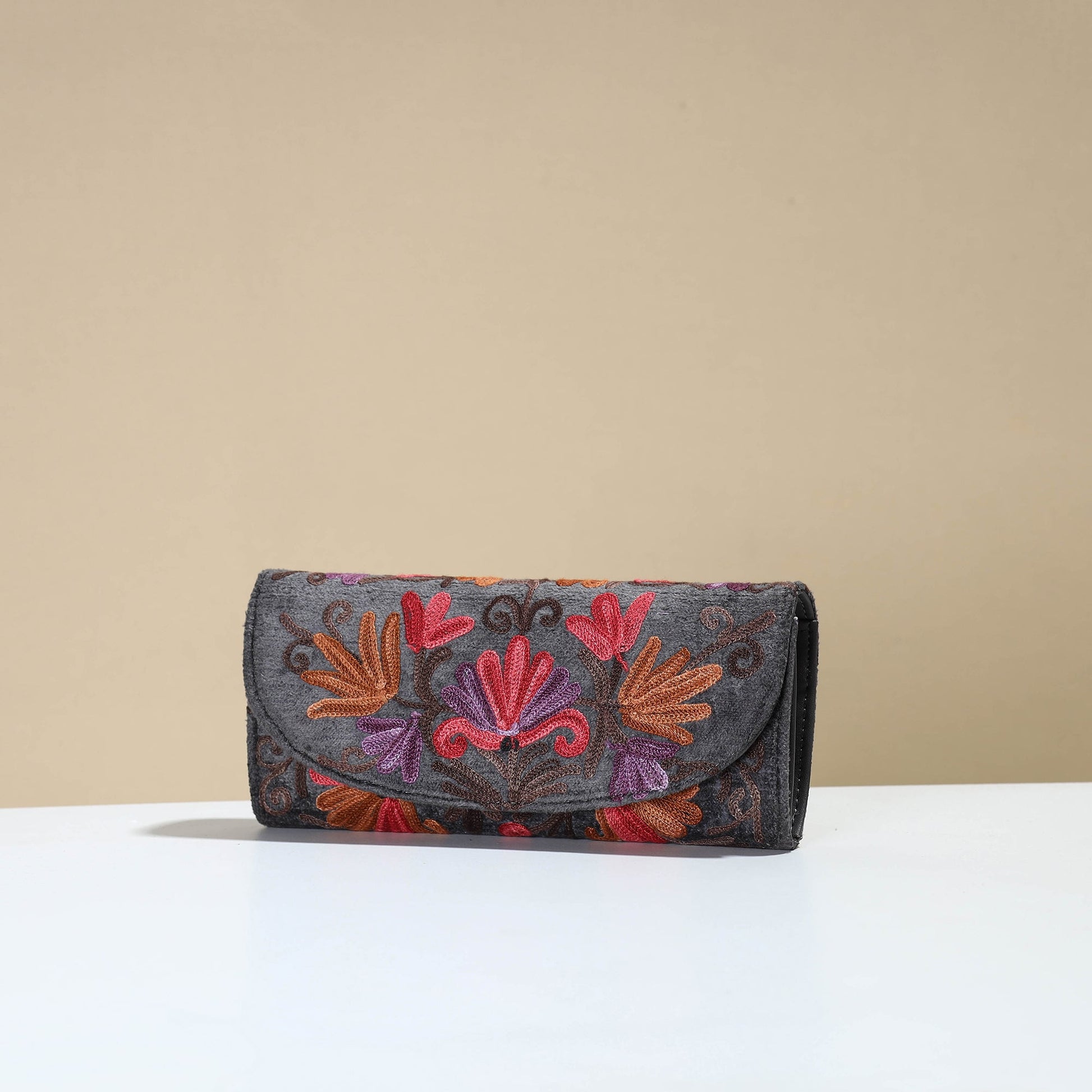 Black - Kashmiri Crewel Hand Embroidery Velvet Travel Wallet 67