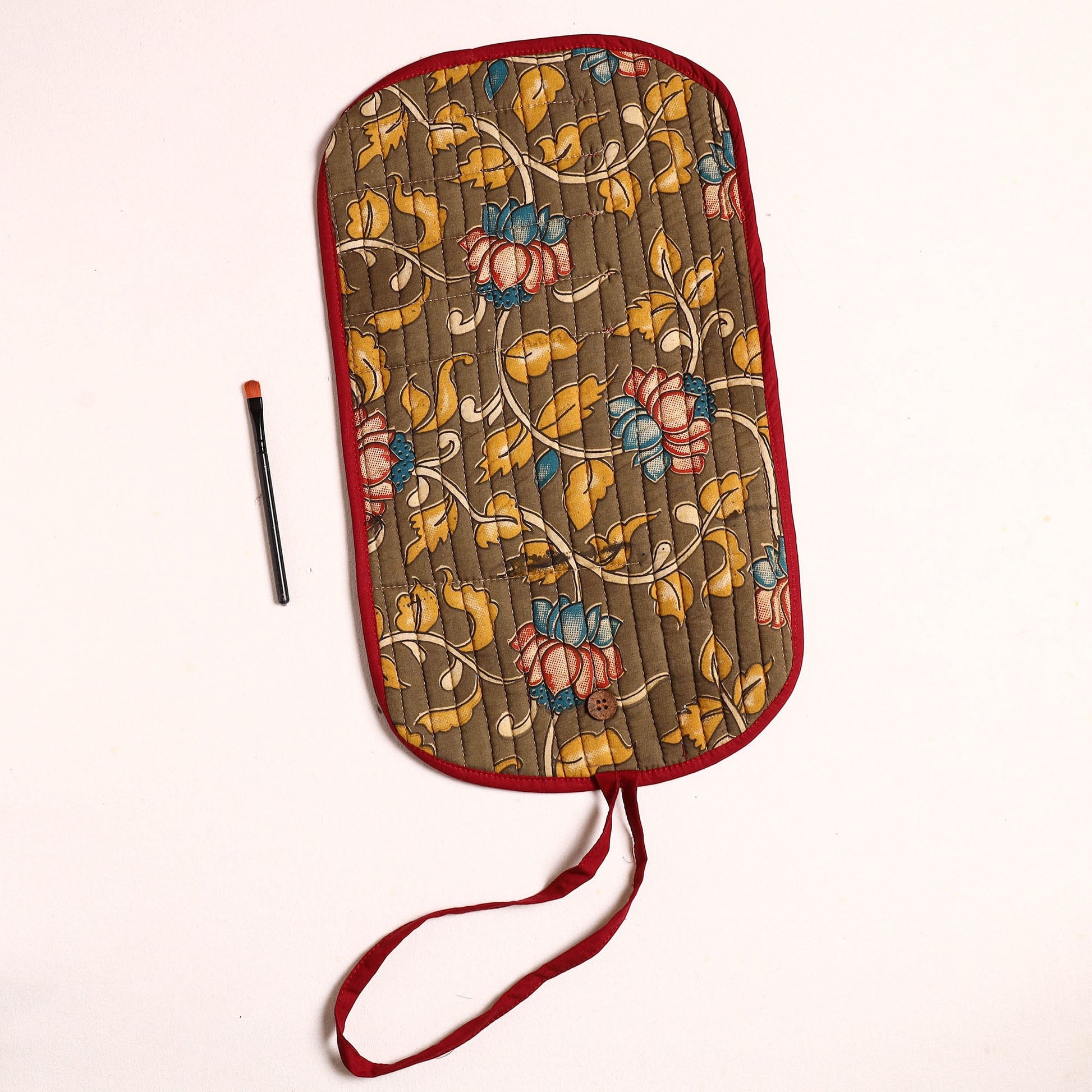 Brown - Handcrafted Multipurpose Segmented Make-up Brush Wrap Pouch/Case 02