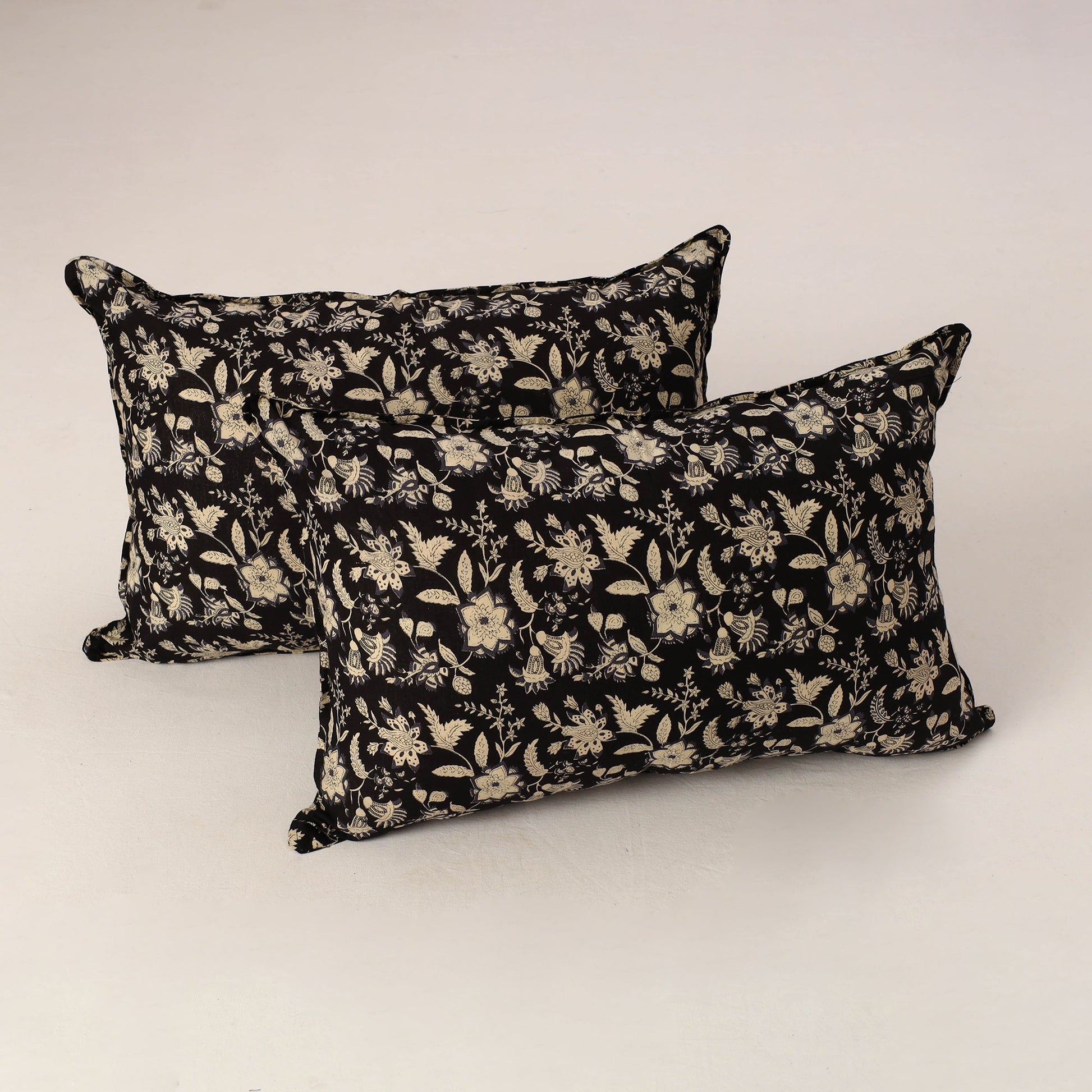 Black - Set of 2 Jaipur Print Cotton Pillow Covers 01