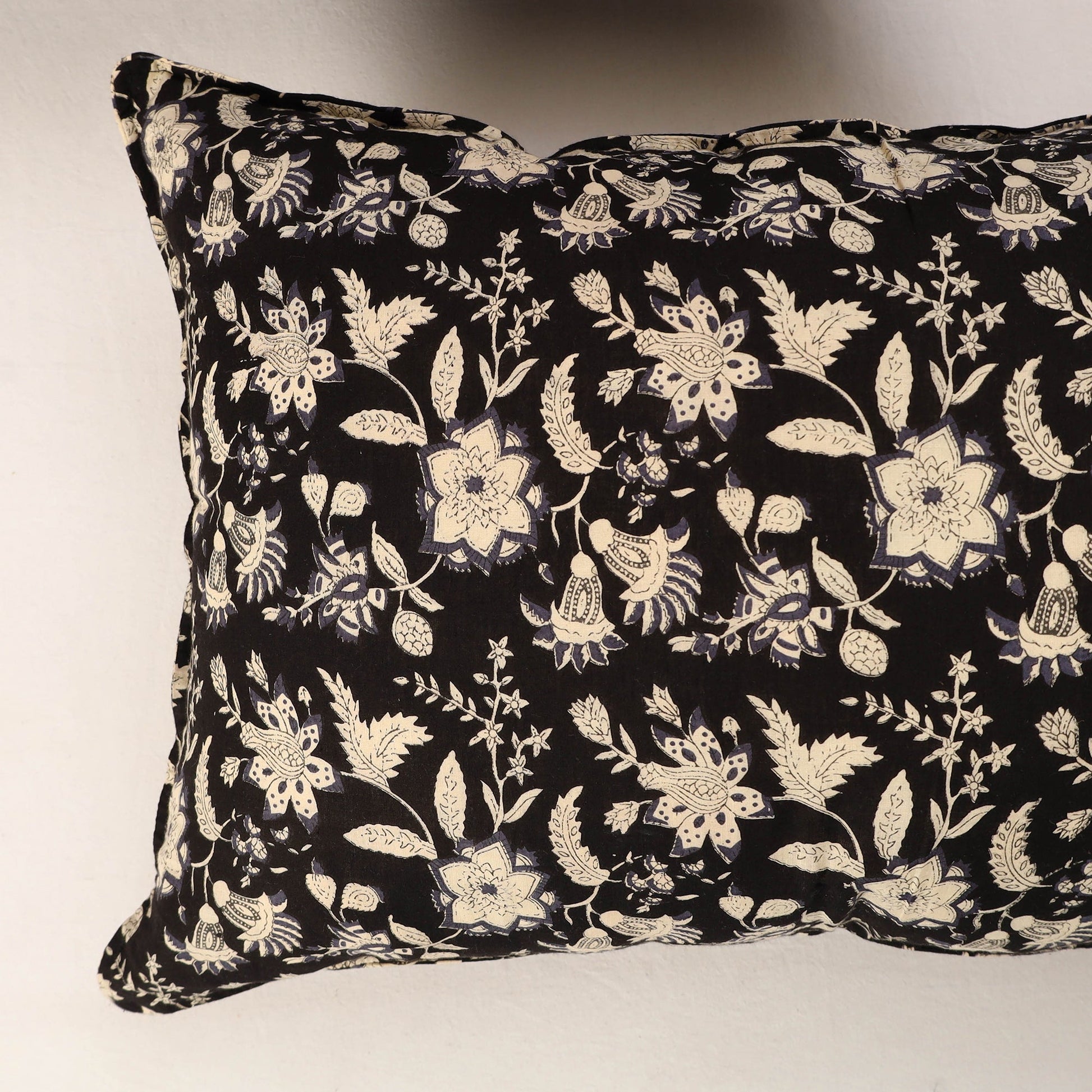 Black - Set of 2 Jaipur Print Cotton Pillow Covers 01