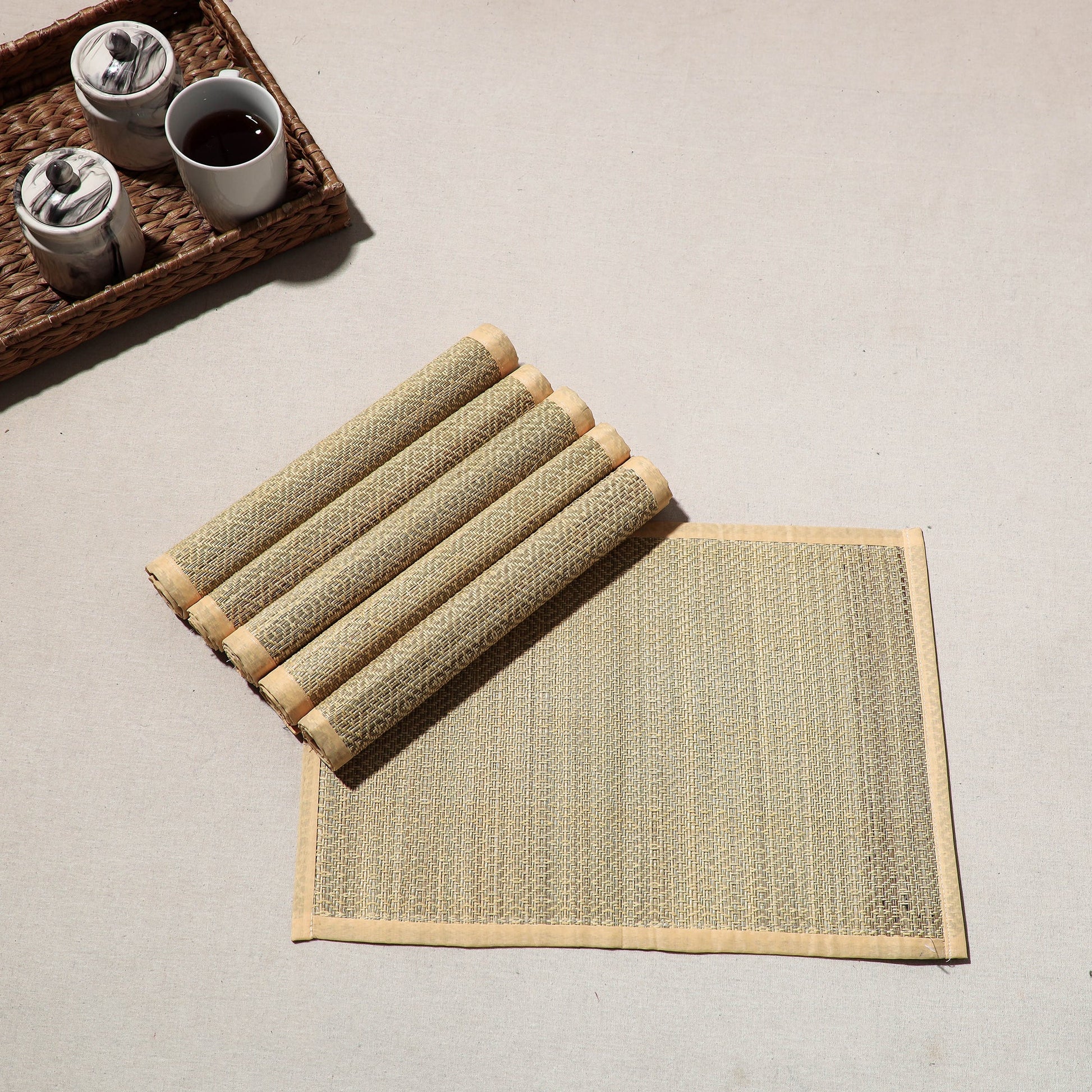 Beige - Madur Grass Handwoven Table Mats of Midnapore (Set of 6) 09
