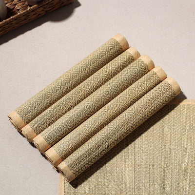 Beige - Madur Grass Handwoven Table Mats of Midnapore (Set of 6) 09