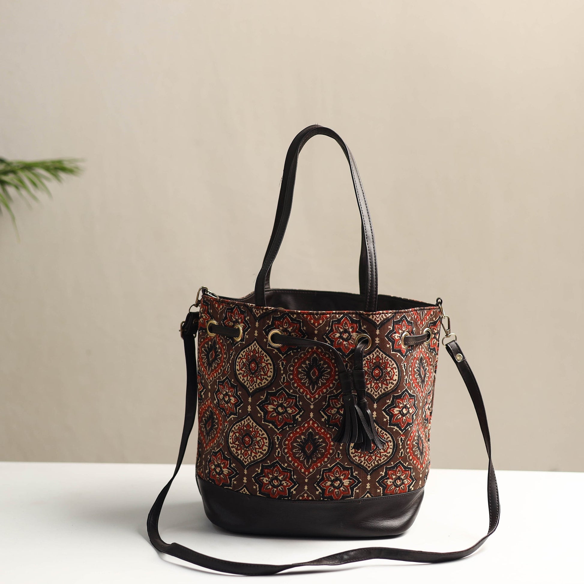 Brown - Handcrafted Block Printed Shoulder Bag (Set of 2) 02
