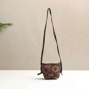 Brown - Handcrafted Block Printed Shoulder Bag (Set of 2) 02