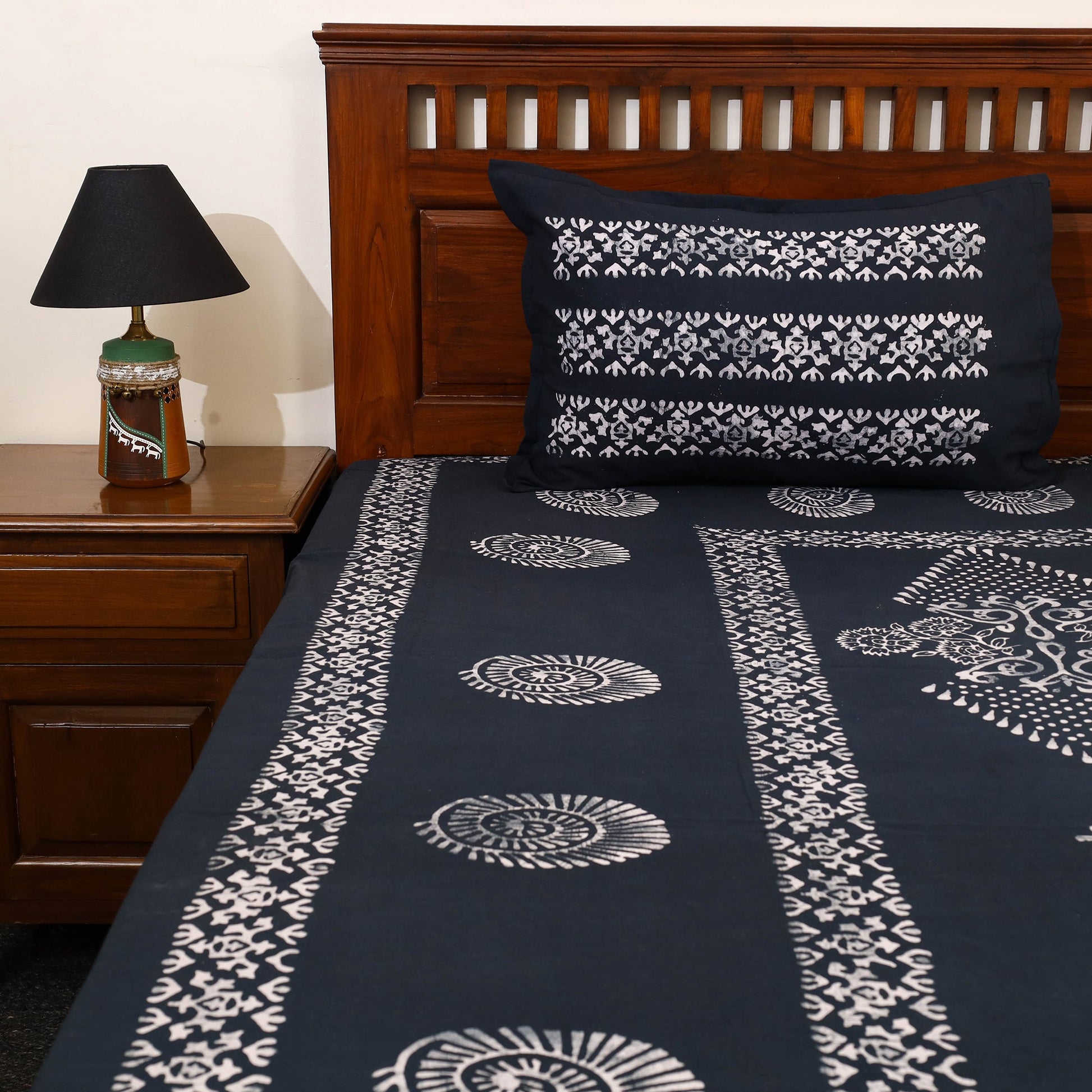 Black - Cotton Double Hand Batik Print Bed Sheet Set 02