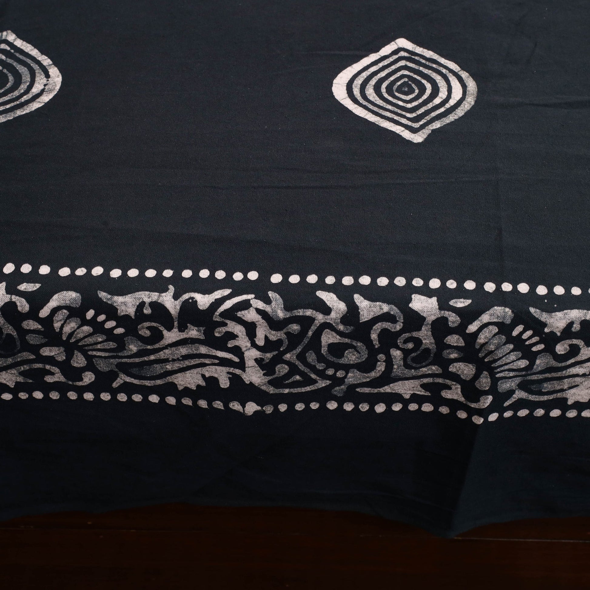 Black - Cotton Double Hand Batik Print Bed Sheet Set 04
