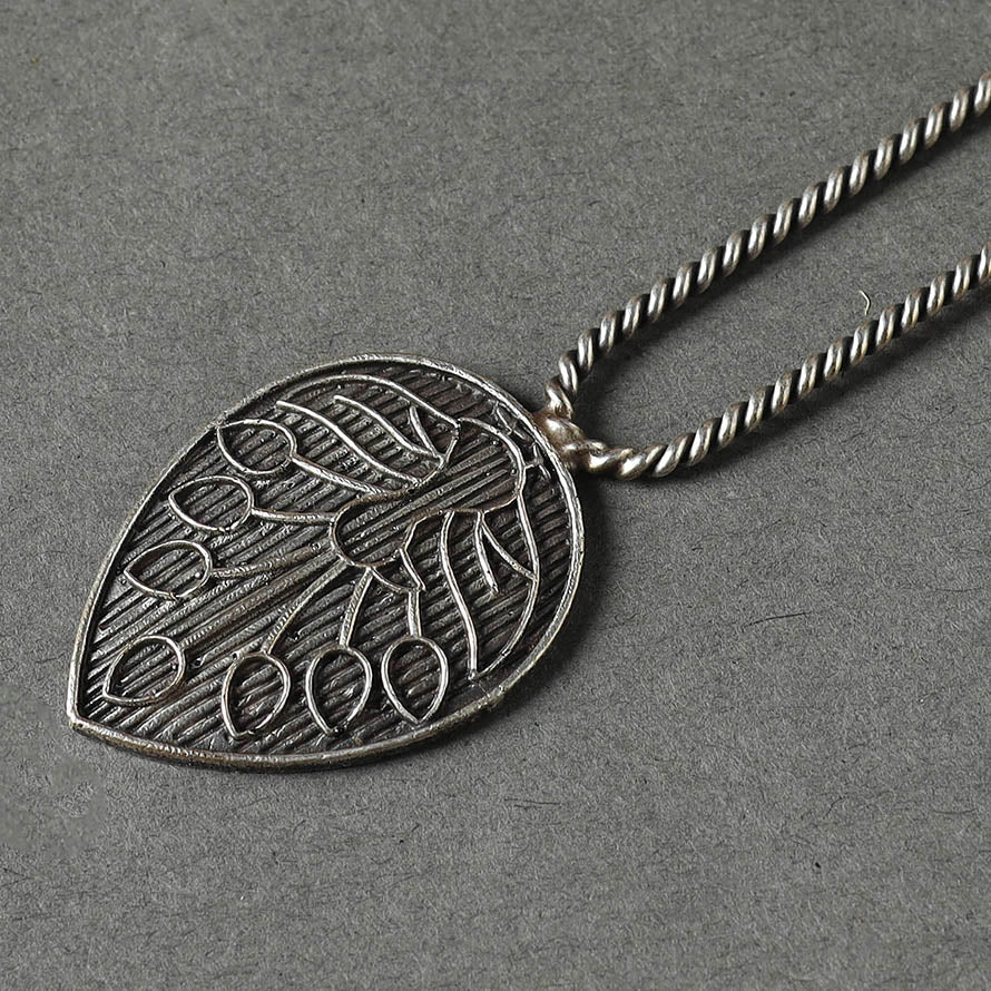 Antique Silver Finish Oxidised Brass Base Juda Pin