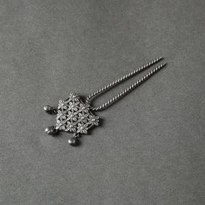 Antique Silver Finish Oxidised Brass Base Juda Pin