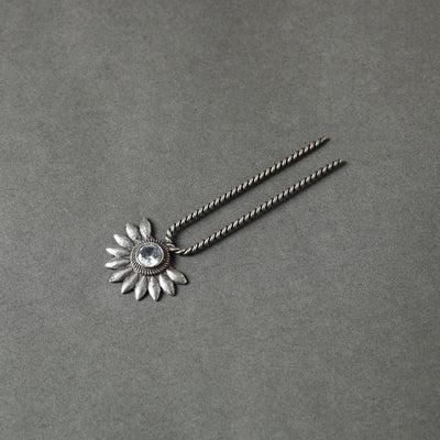Antique Silver Finish Oxidised Brass Base Stone Work Juda Pin
